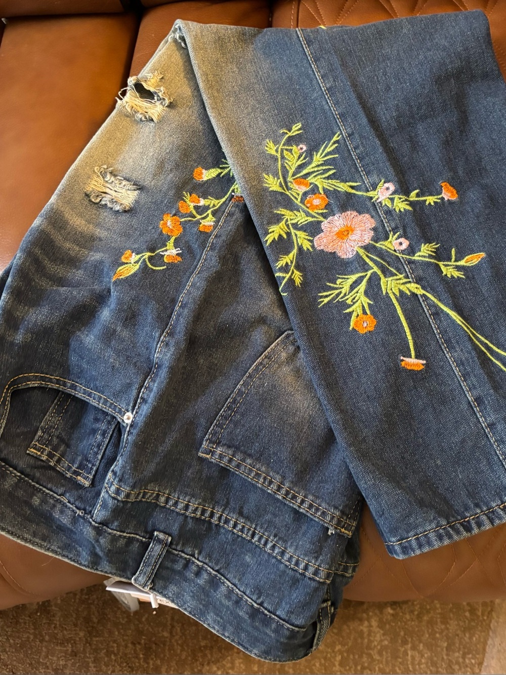 Jeans by Vexurna brand fashionable demin w/ beautiful embroidered floral design